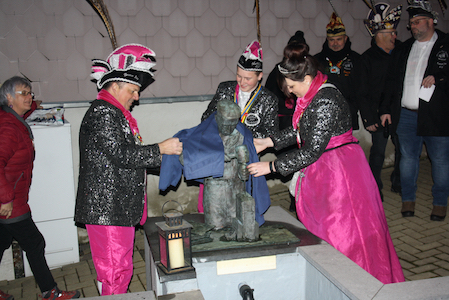 Carnaval de Martelange, Evenements en photos I Habillage du Fendeur et Grand Feu 08-03-2019