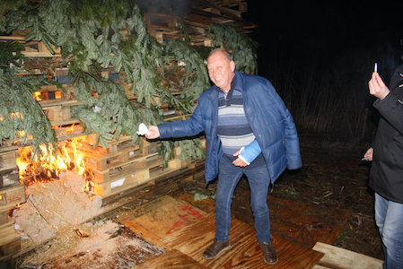 Carnaval de Martelange, Evenements en photos I Habillage du Fendeur et Grand Feu 08-03-2019