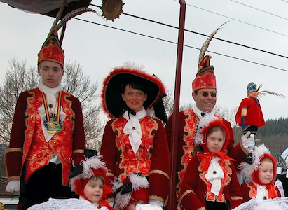 Carnaval de Martelange, Costumes de Carl 1er
