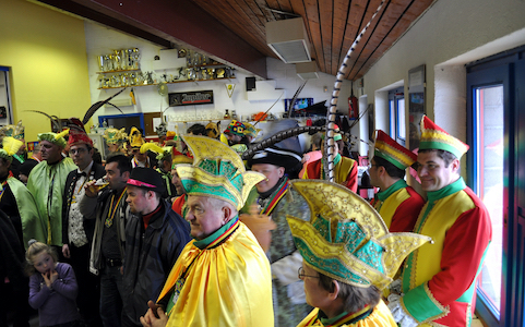 Carnaval de Martelange - Mineurs et réception VIP (19-02-2010) 