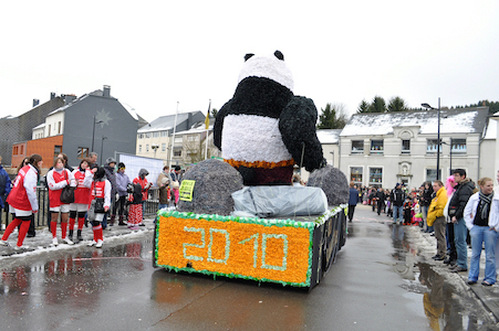 Carnaval de Martelange - Cavalcade partie 1 (21-02-2010) 
