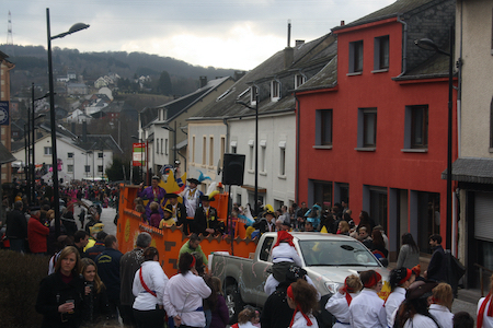 Carnaval de Martelange - Cortège partie 2 (26-02-2012) 