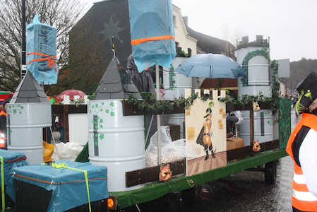 Carnaval de Martelange - Cavalcade partie 1 (05-03-2017) 