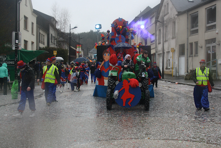 Carnaval de Martelange - Cavalcade partie 1 (05-03-2017) 