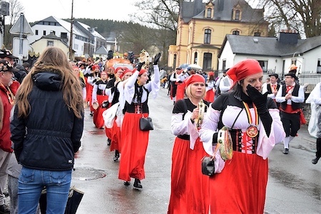 Carnaval de Martelange - Cortège partie 4 (01-03-2020) 