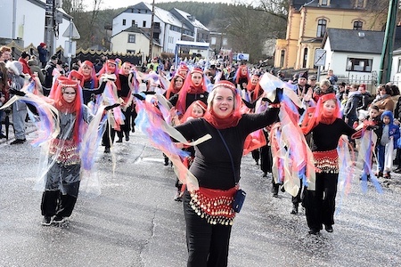 Carnaval de Martelange - Cortège partie 4 (01-03-2020) 