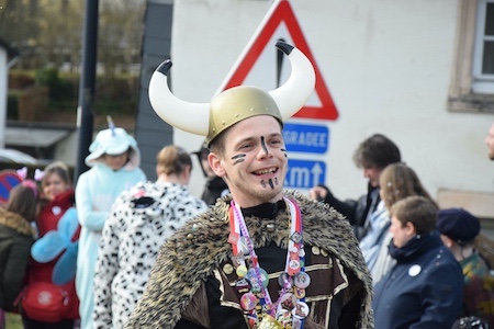 Carnaval de Martelange - Cortège partie 4 (01-03-2020) 