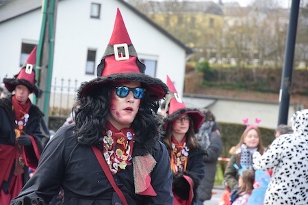 Carnaval de Martelange - Cortège partie 4 (01-03-2020) 