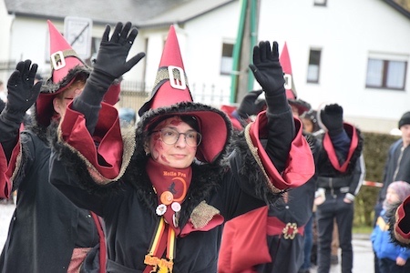 Carnaval de Martelange - Cortège partie 4 (01-03-2020) 