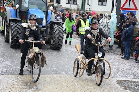 Carnaval de Martelange - Cortège partie 4 (01-03-2020) 