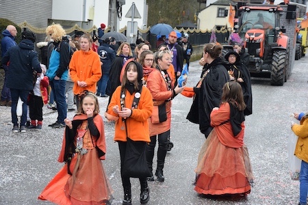 Carnaval de Martelange - Cortège partie 4 (01-03-2020) 