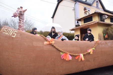 Carnaval de Martelange - Cortège partie 1 (01-03-2020) 