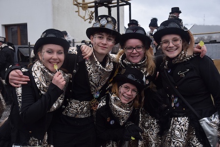 Carnaval de Martelange - Cortège partie 1 (01-03-2020) 
