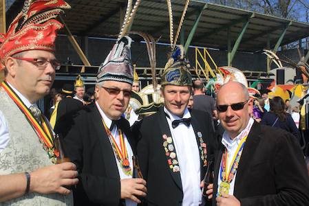 Carnaval de Martelange, Album de l'Amicale des Princes I 26-02-2012 Cortège