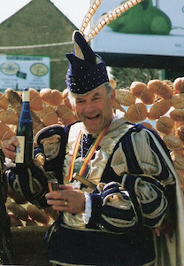 Carnaval de Martelange 2000, Costumes du Prince Serge 1er