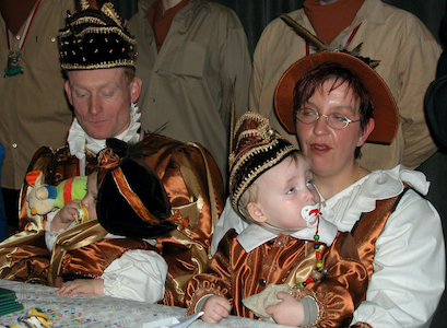 Carnaval de Martelange 2003, Costumes du Prince Serge II