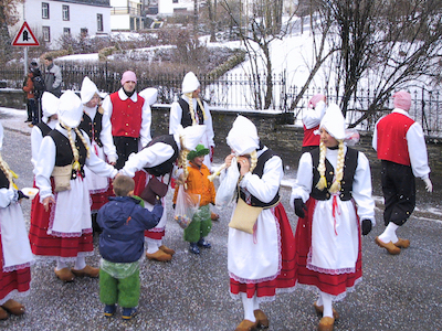 Carnaval de Martelange, Album du groupe Les Schpountz I 