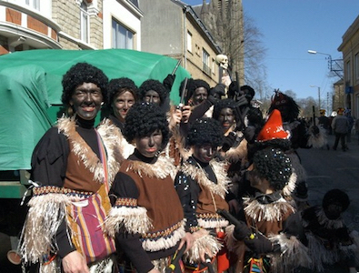 Carnaval de Martelange - Cortège Arlon & La Roche (23-03-2003) 